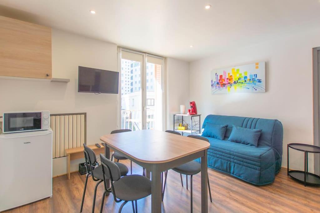 Appartement T3 Gare De Chambery Centre Ville Esterno foto